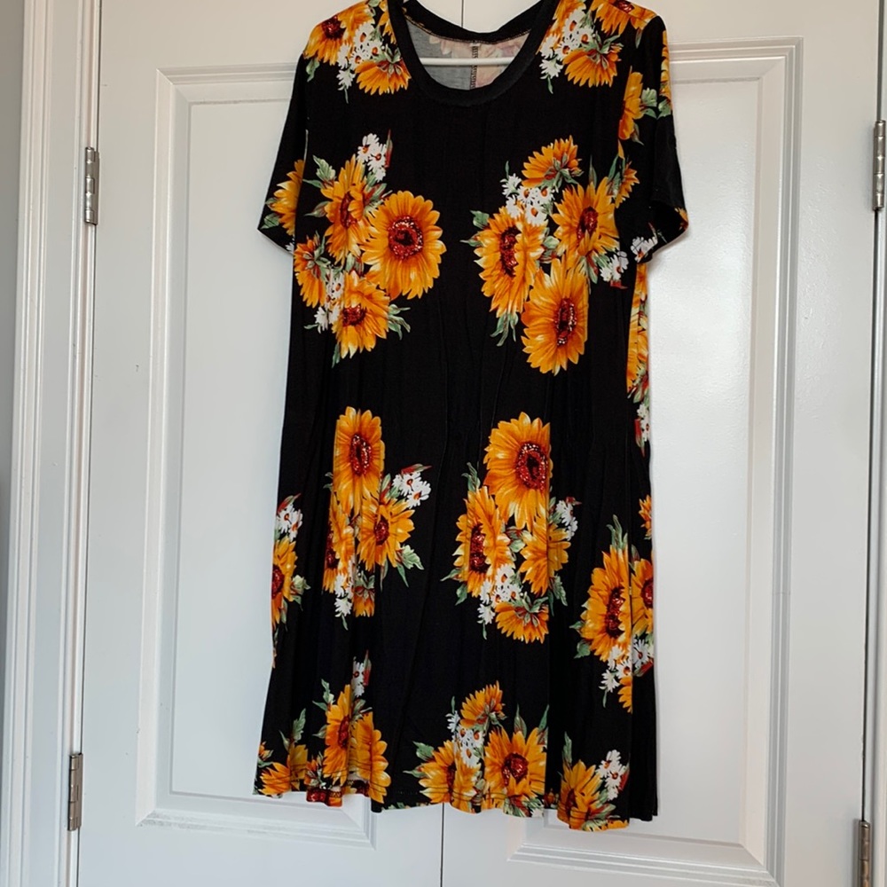 Short Sleeve Sunflower Pattern Dress